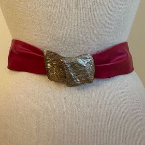 VINTAGE PINK LEATHER BELT, 28” MEASUREMENT